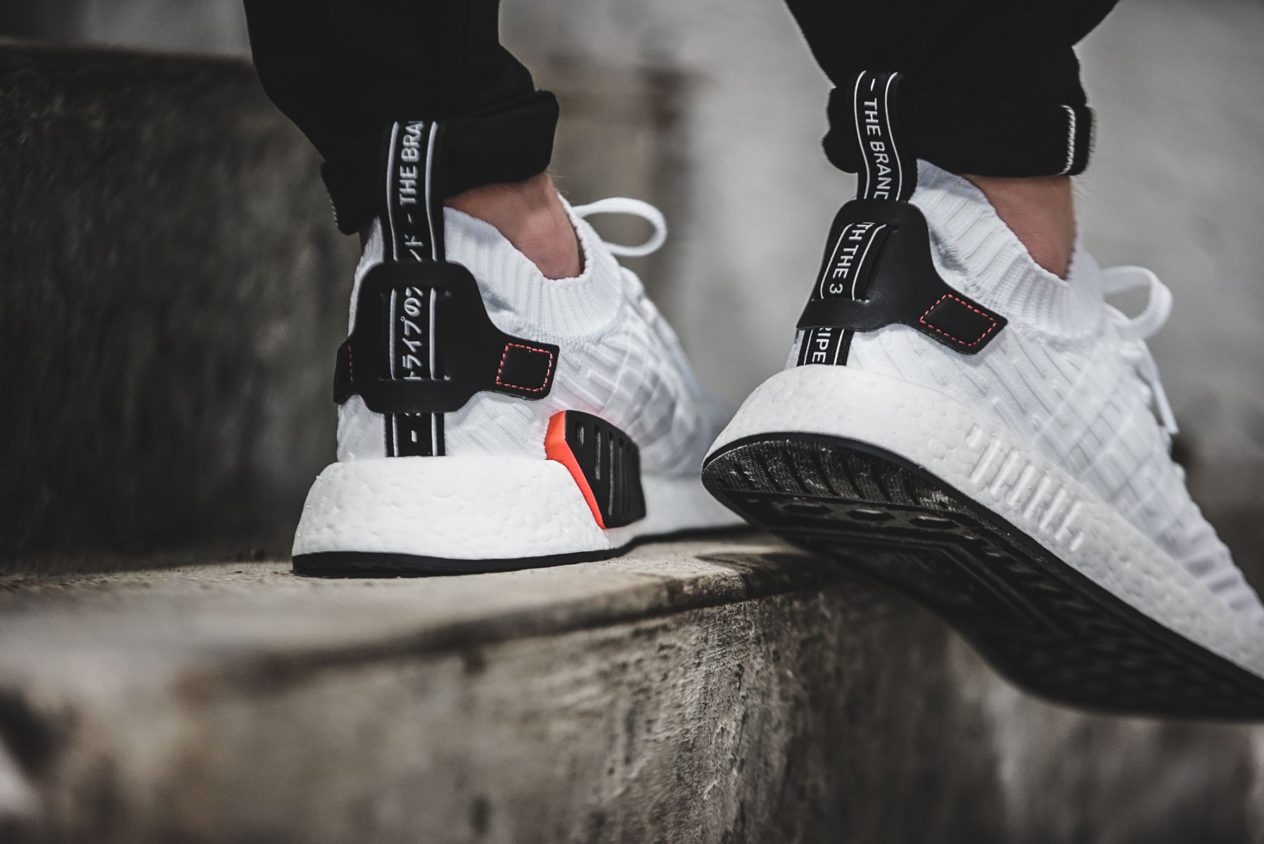 Adidas nmd r2 white price best sale